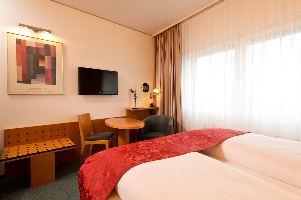 Hotel Am Borsigturm Berlin Bagian luar foto